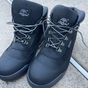Black timberland boots